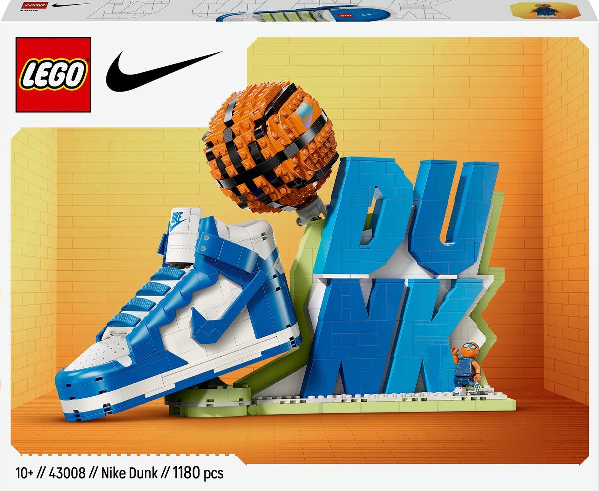 LEGO Nike Dunk x LEGO Set (43008)