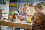 LEGO Pizzameisjes met Muffin en Bluey (10469)